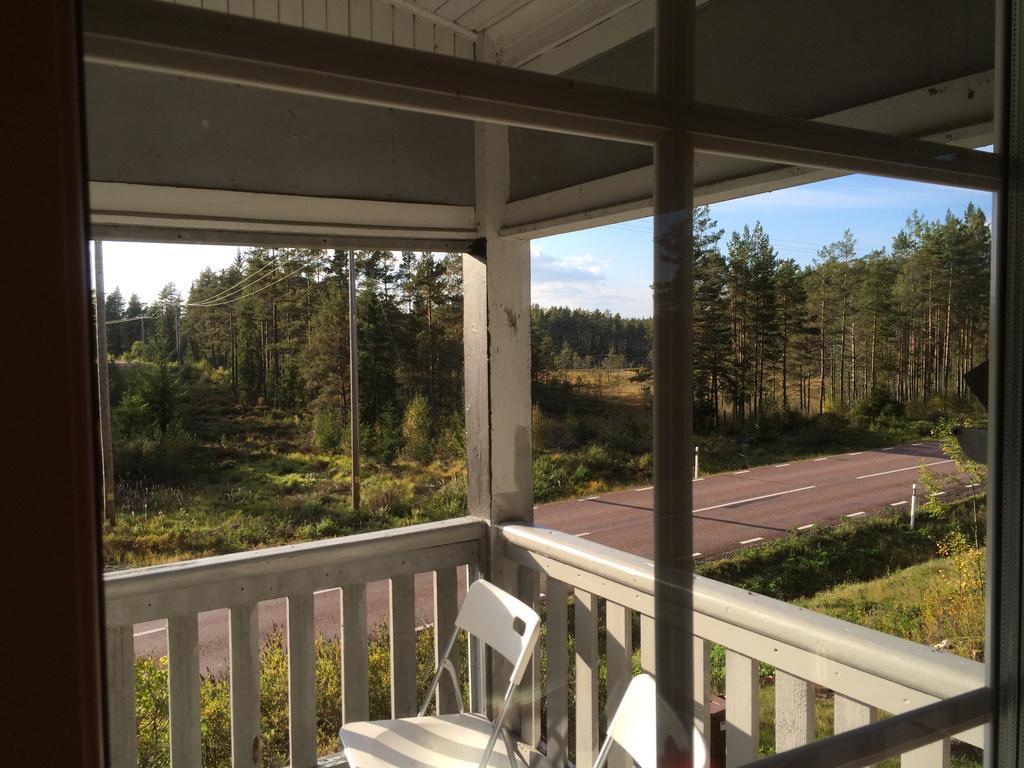Bed and Breakfast Route 26 Laxtjarn Экстерьер фото